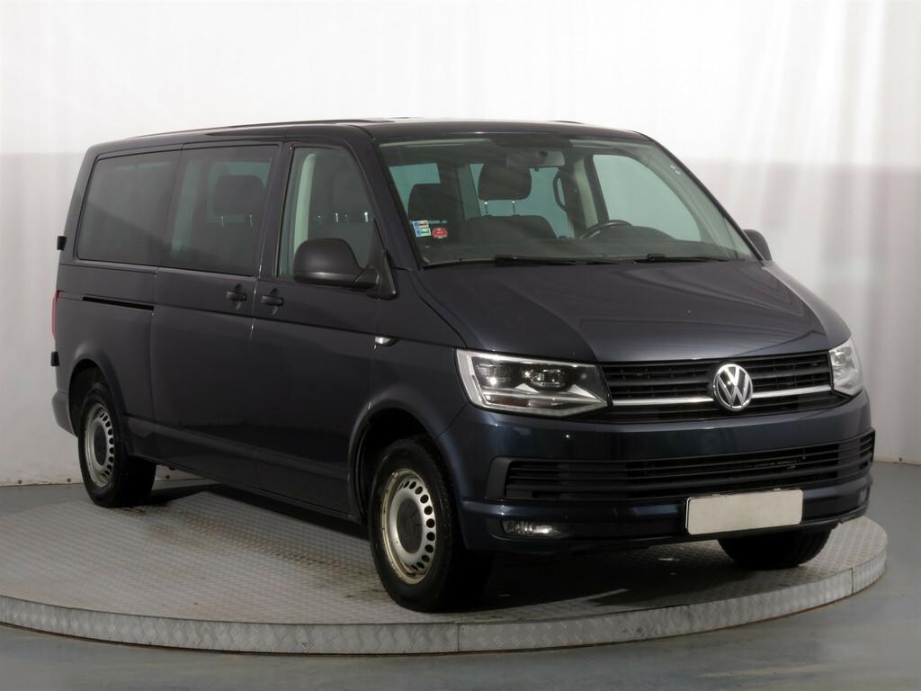VW Caravelle  2.0 TDI