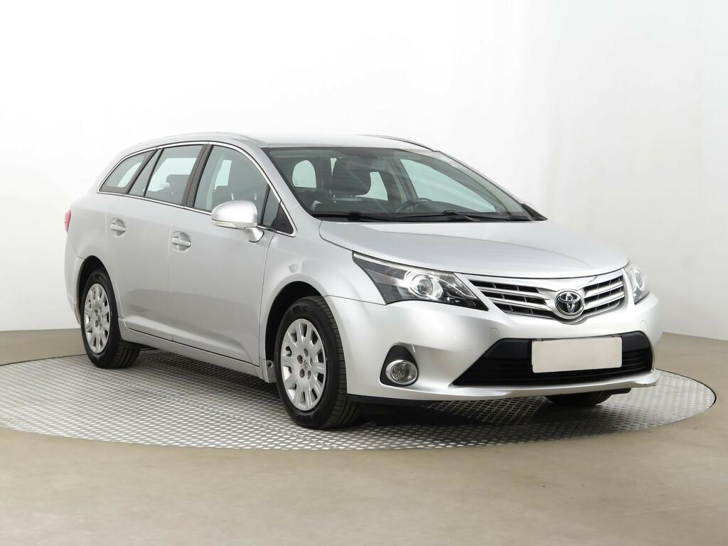 Toyota Avensis Life 1.8 VVT-i