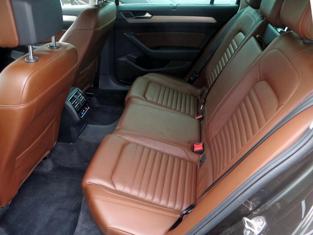 VW Passat Highline 2.0 TDI