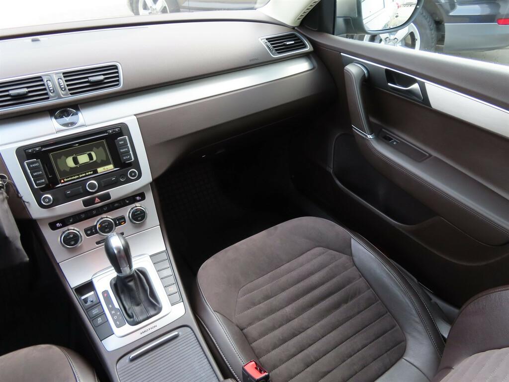 VW Passat  2.0 TDI