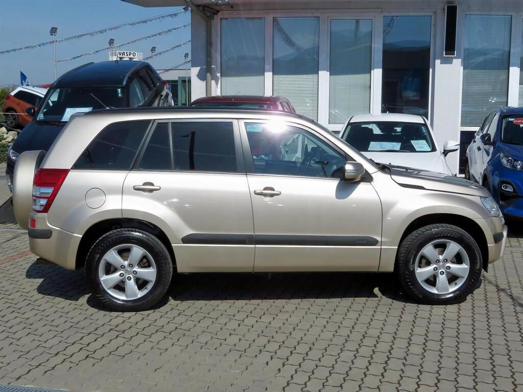 Suzuki Grand Vitara  2.4 VVT