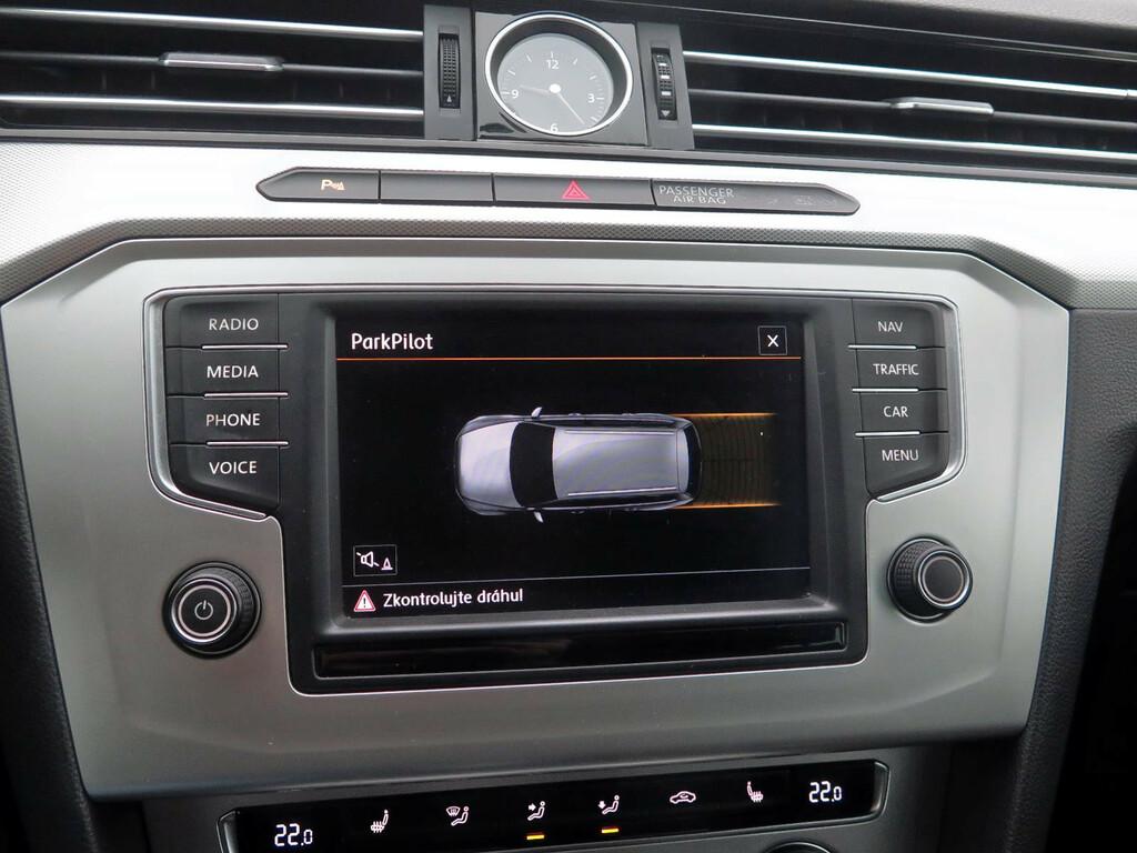 VW Passat Comfortline 2.0 TDI