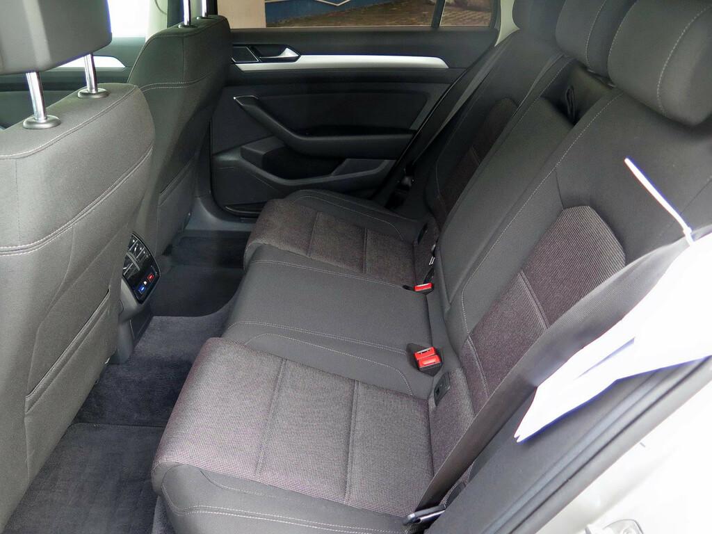 VW Passat Comfortline 2.0 TDI