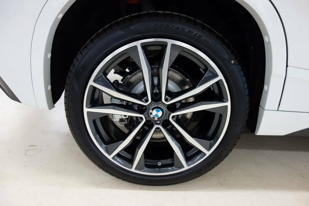 BMW X2 xDrive20i A/T