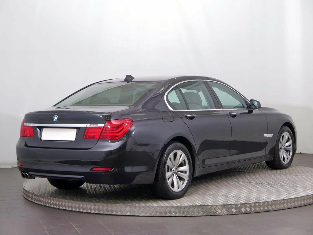 BMW 7  730 d
