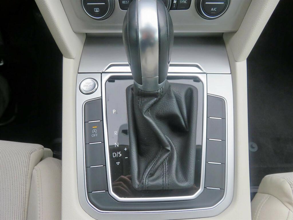 VW Passat  2.0 TDI