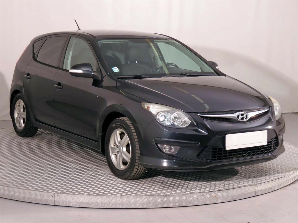 Hyundai i30  1.6 CVVT