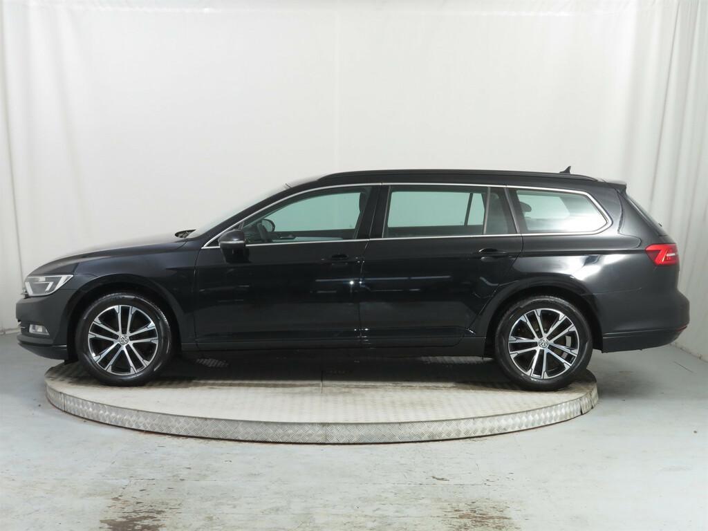 VW Passat Comfortline 2.0 TDI