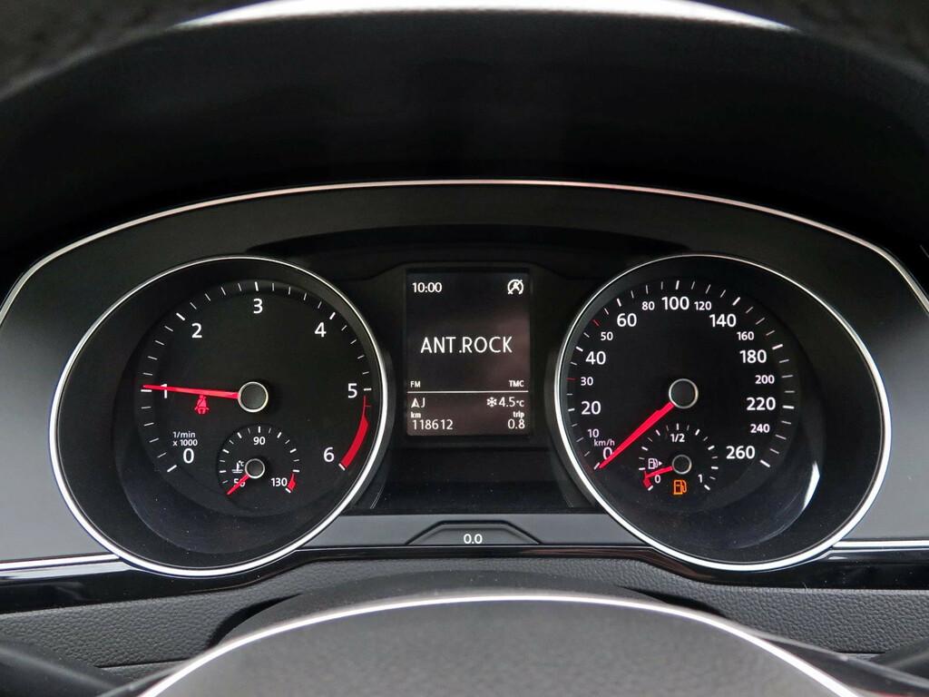 VW Passat Comfortline 2.0 TDI