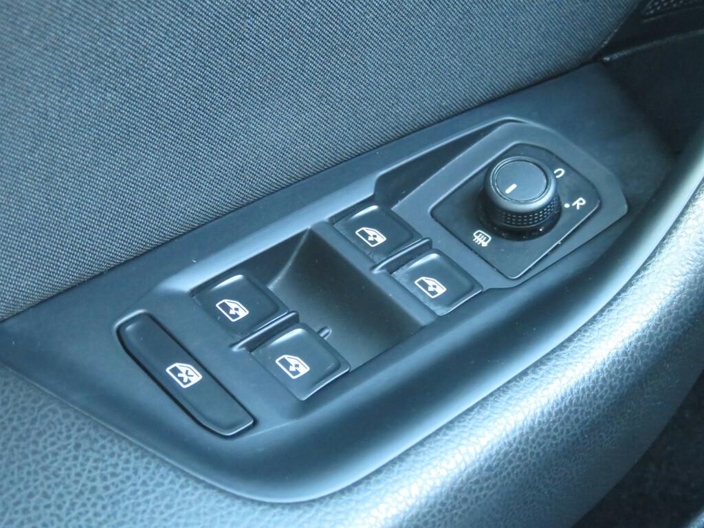 VW Passat Comfortline 2.0 TDI