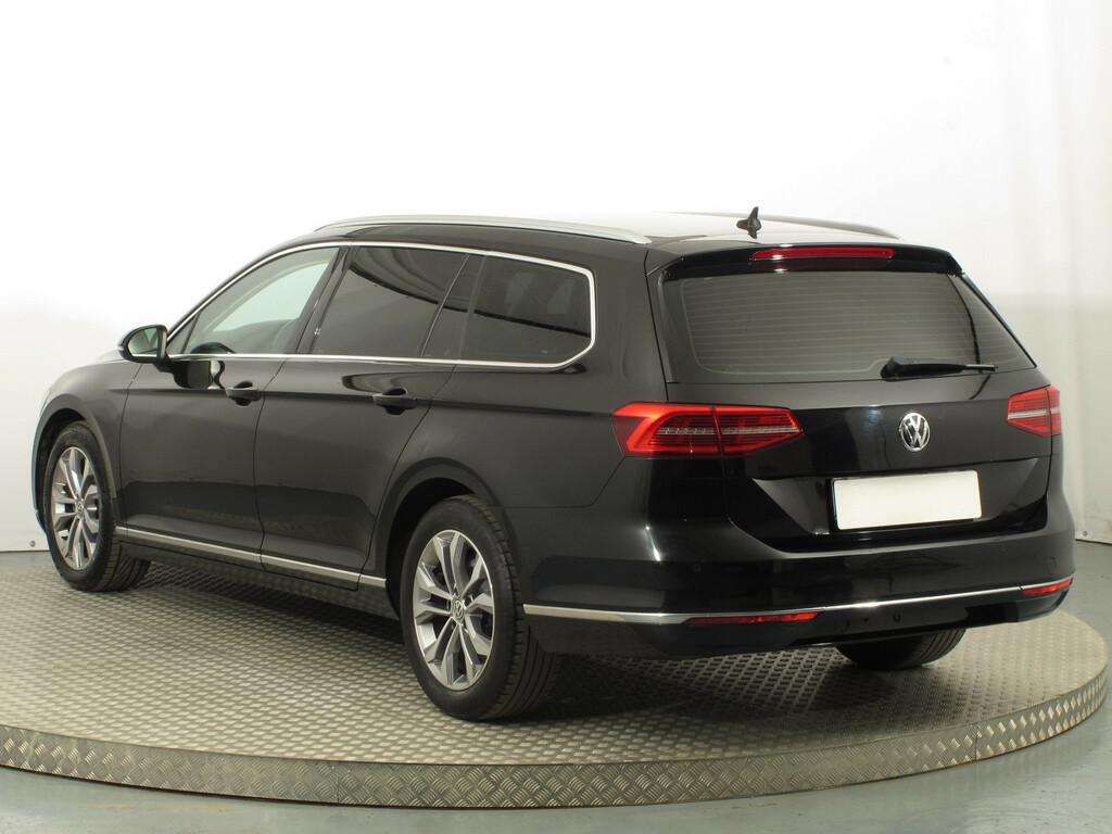 VW Passat  2.0 TDI