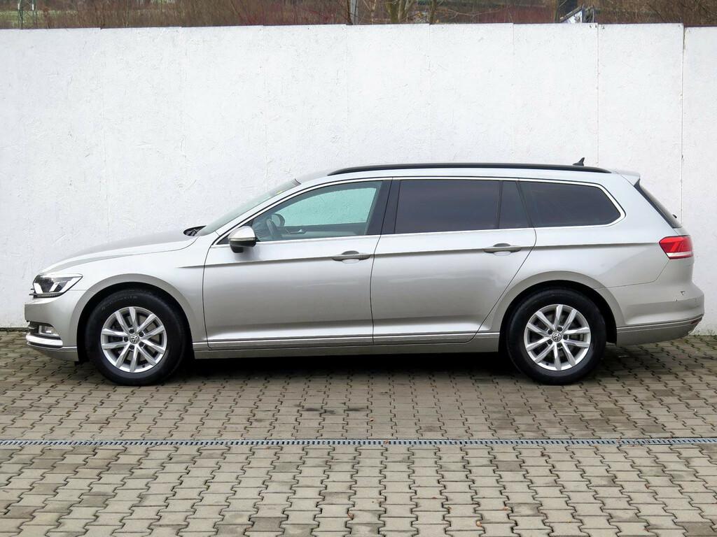 VW Passat Comfortline 2.0 TDI