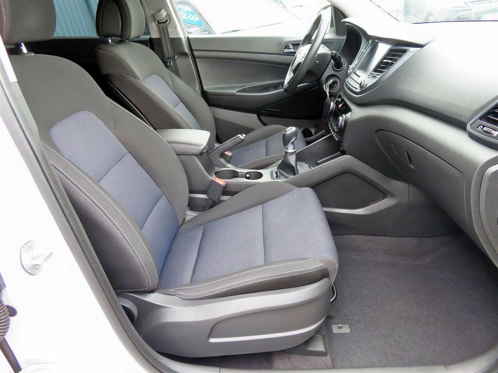 Hyundai Tucson  1.6 GDI
