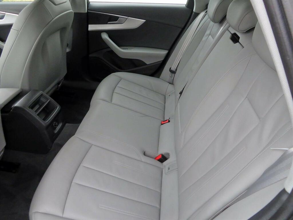 Audi A4  2.0 TDI