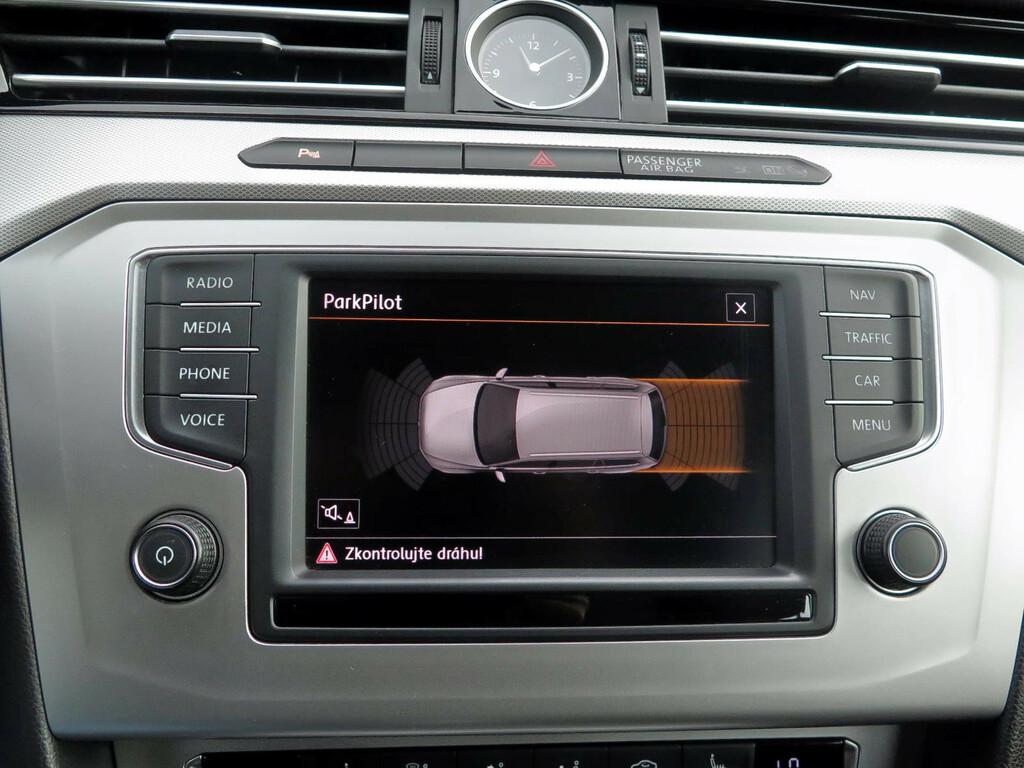 VW Passat Comfortline 2.0 TDI