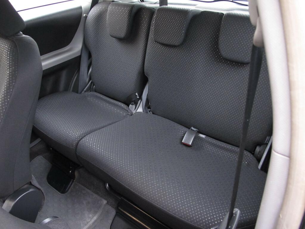 Toyota Yaris  1.0 VVT-i