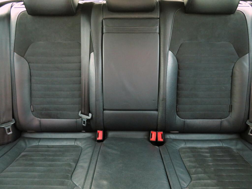 VW Passat  1.6 TDI
