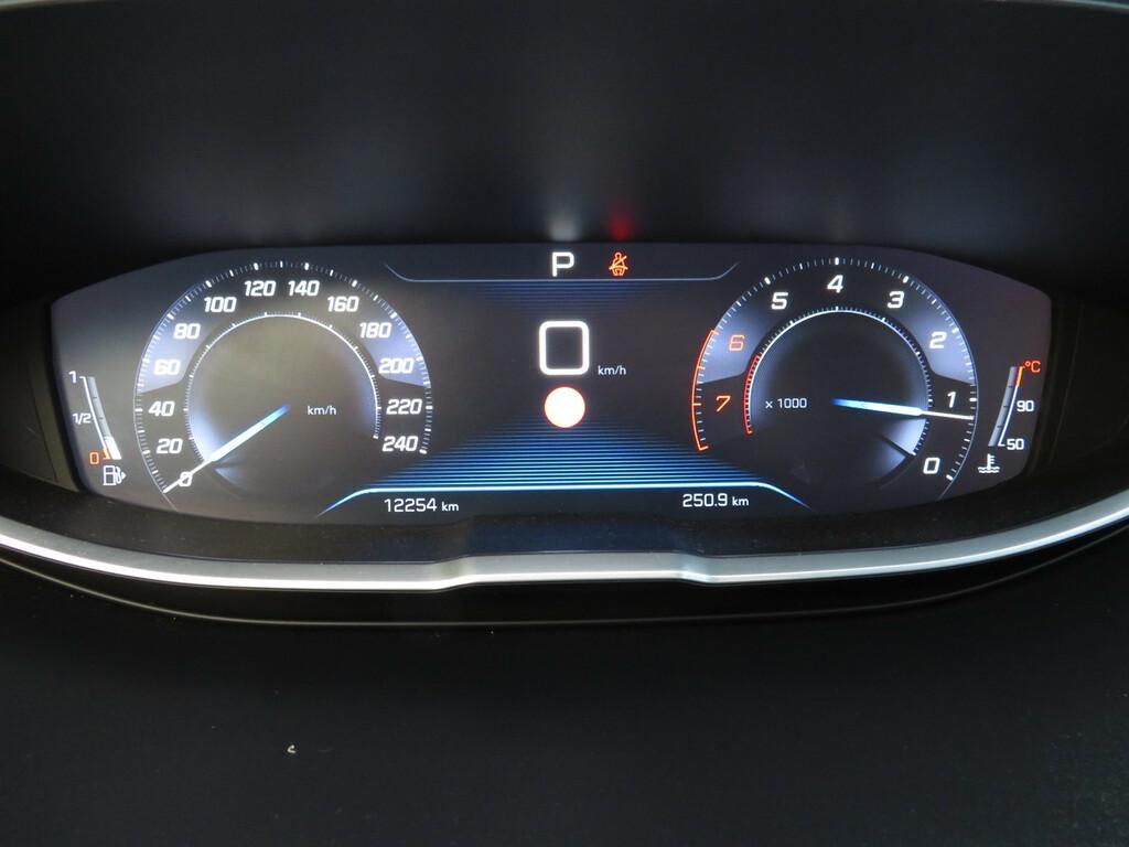 Peugeot 5008  1.6 THP