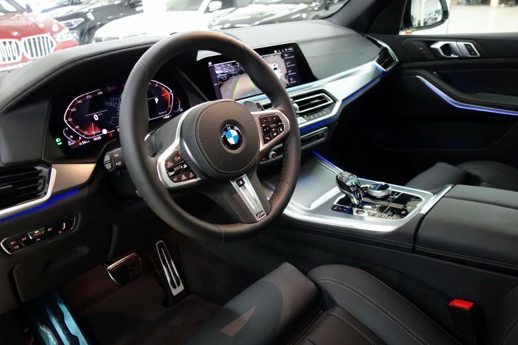 BMW X5 xDrive 30d, A8, 210kW, Mild-hybrid system