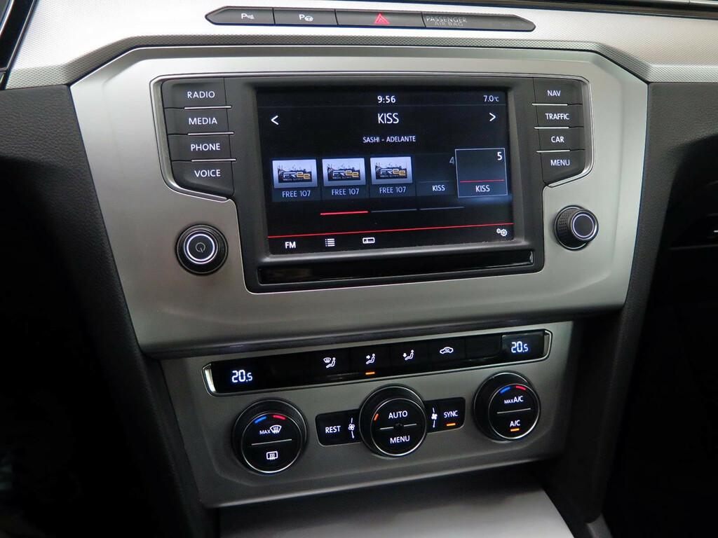 VW Passat  1.6 TDI