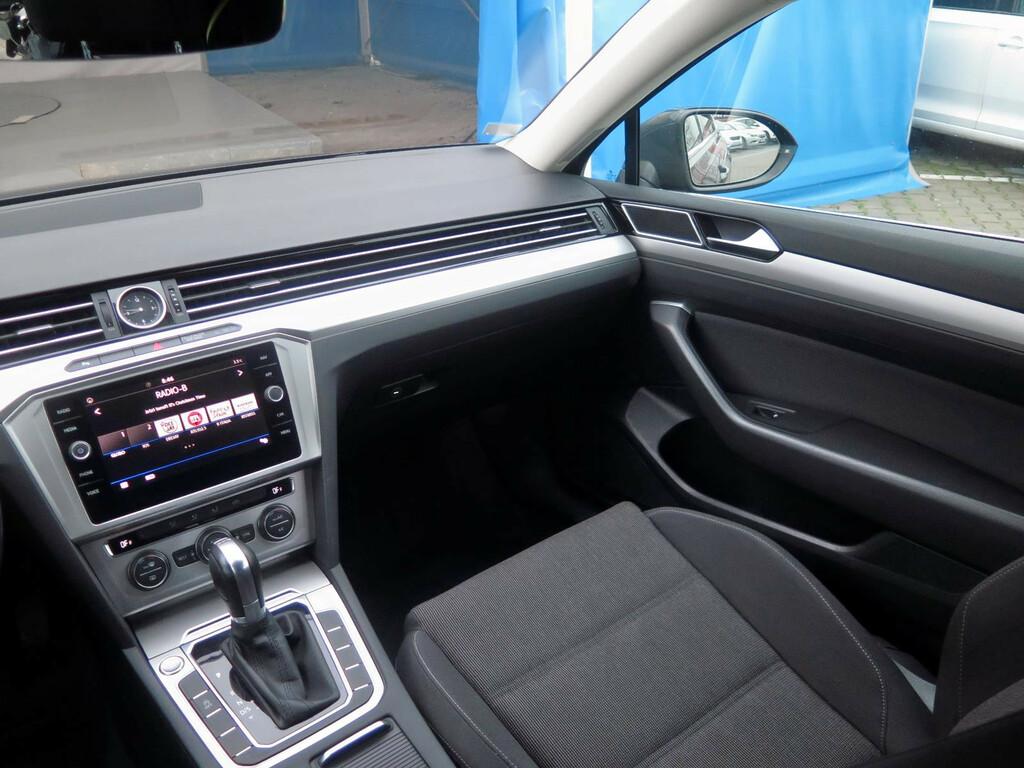 VW Passat Comfortline 2.0 TDI