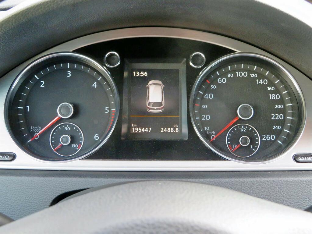 VW Passat  1.6 TDI