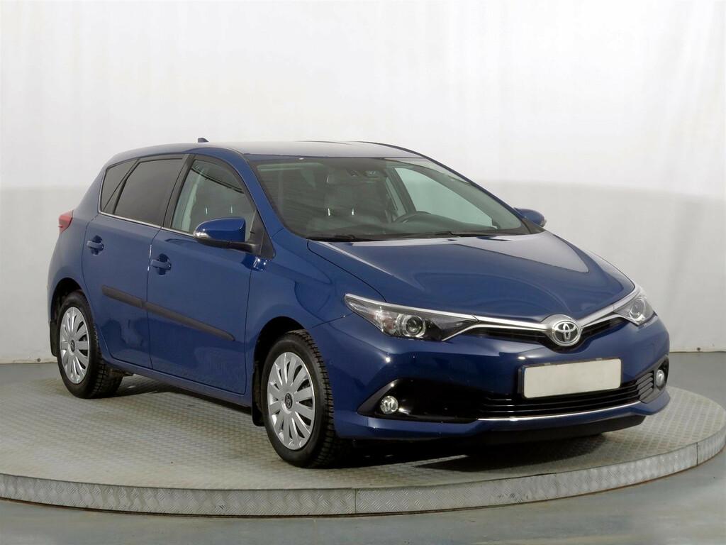Toyota Auris  1.6 Valvematic