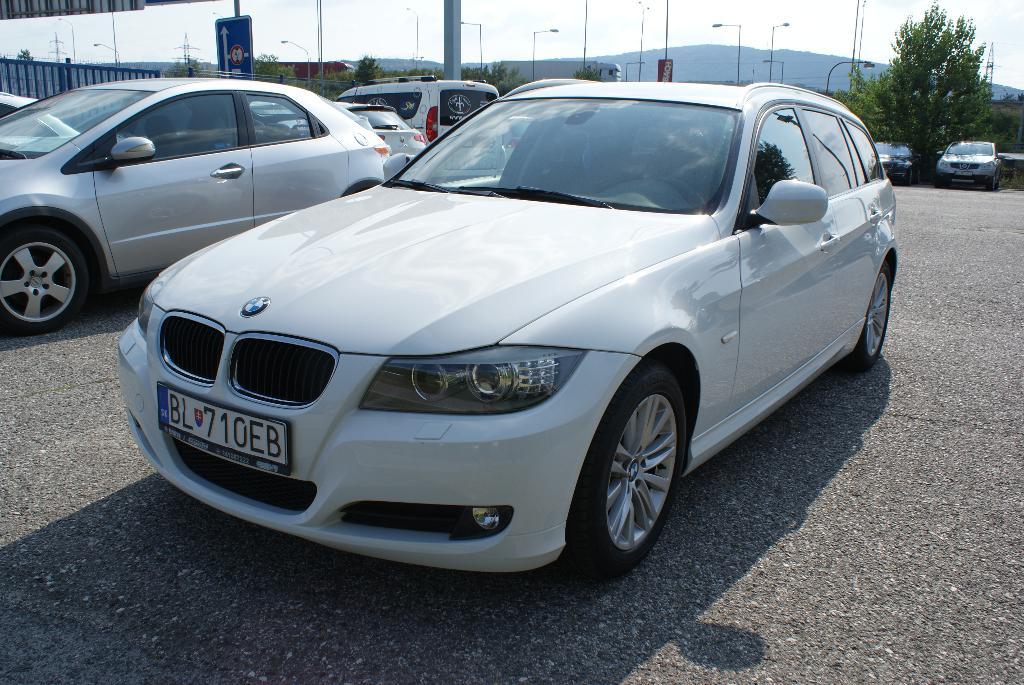 BMW rad 3 Touring 318d (E91 mod.09)