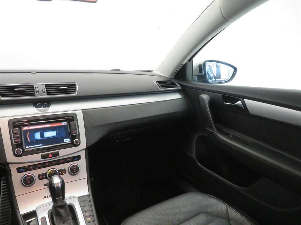 VW Passat  2.0 TDI