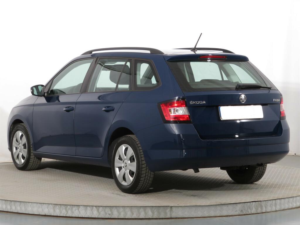Skoda Fabia  1.0