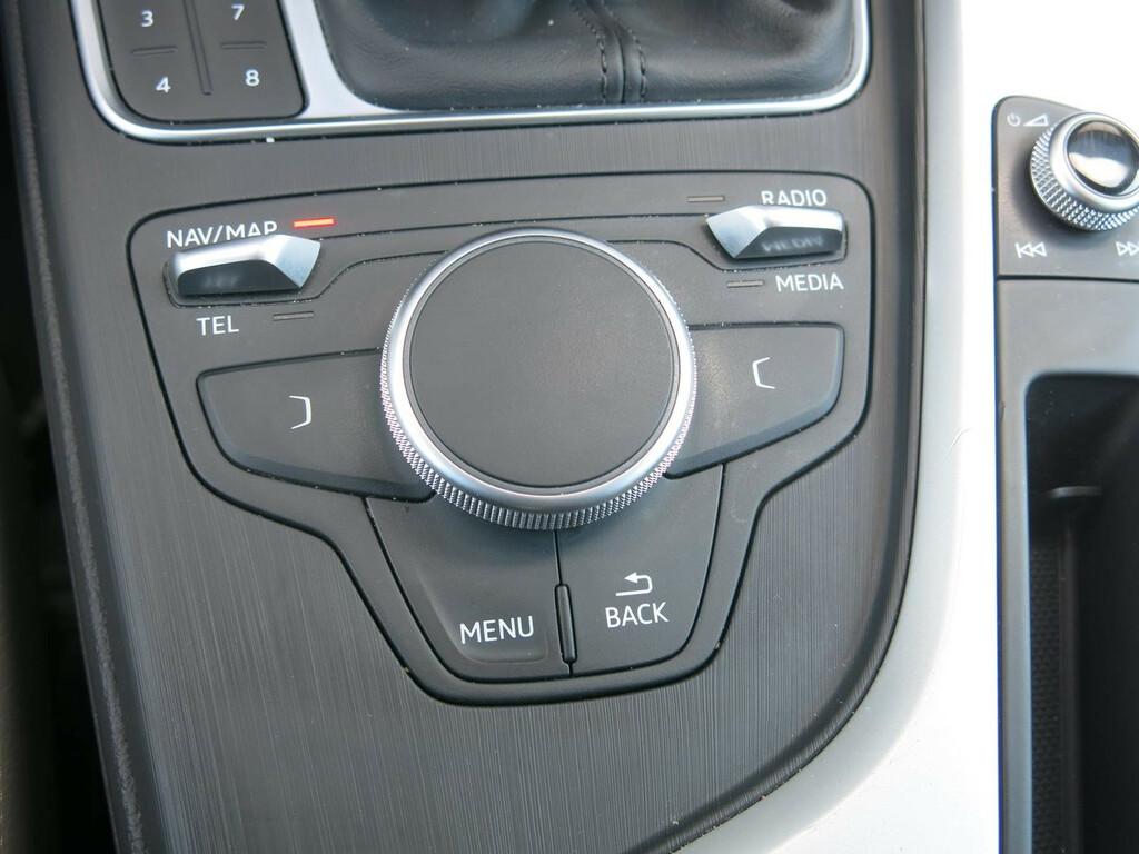 Audi A4  2.0 TDI