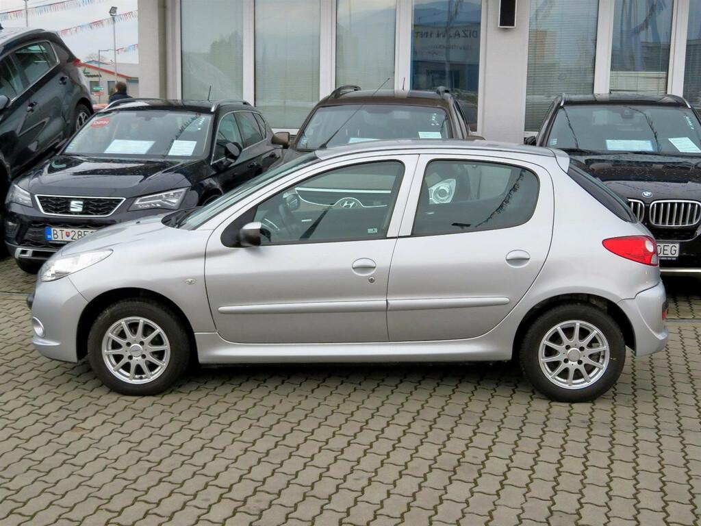 Peugeot 206  1.4 i