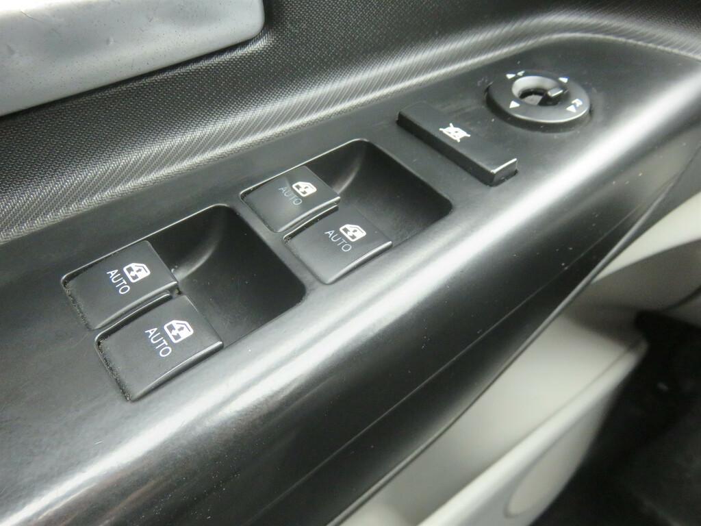 Kia Ceed  1.4 i
