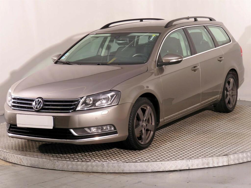 VW Passat Comfortline 2.0 TDI