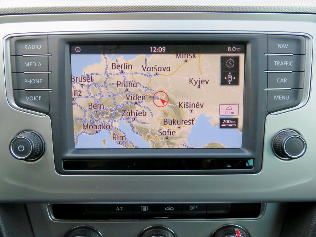 VW Passat Comfortline 2.0 TDI