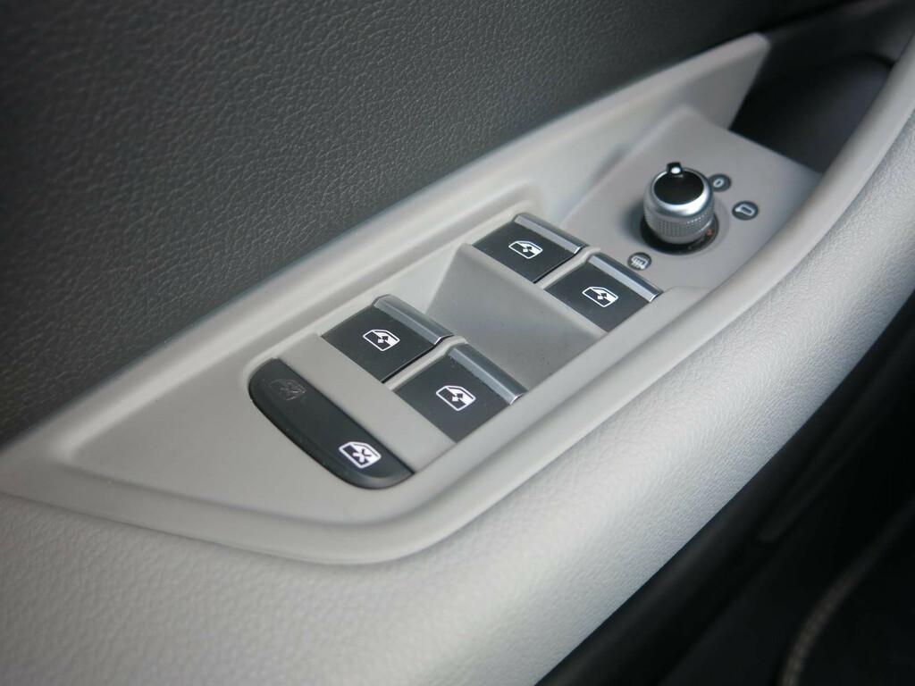 Audi A4  2.0 TDI