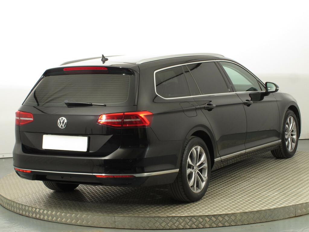 VW Passat  2.0 TDI