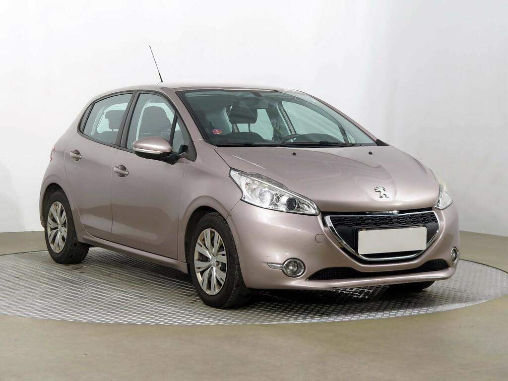 Peugeot 208  1.4 VTi