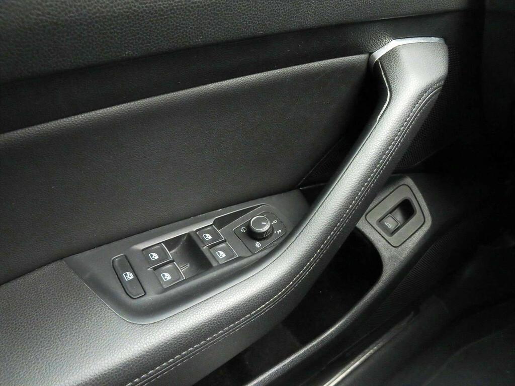 VW Passat Highline 2.0 TDI