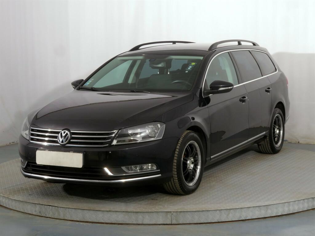 VW Passat Comfortline 2.0 TDI