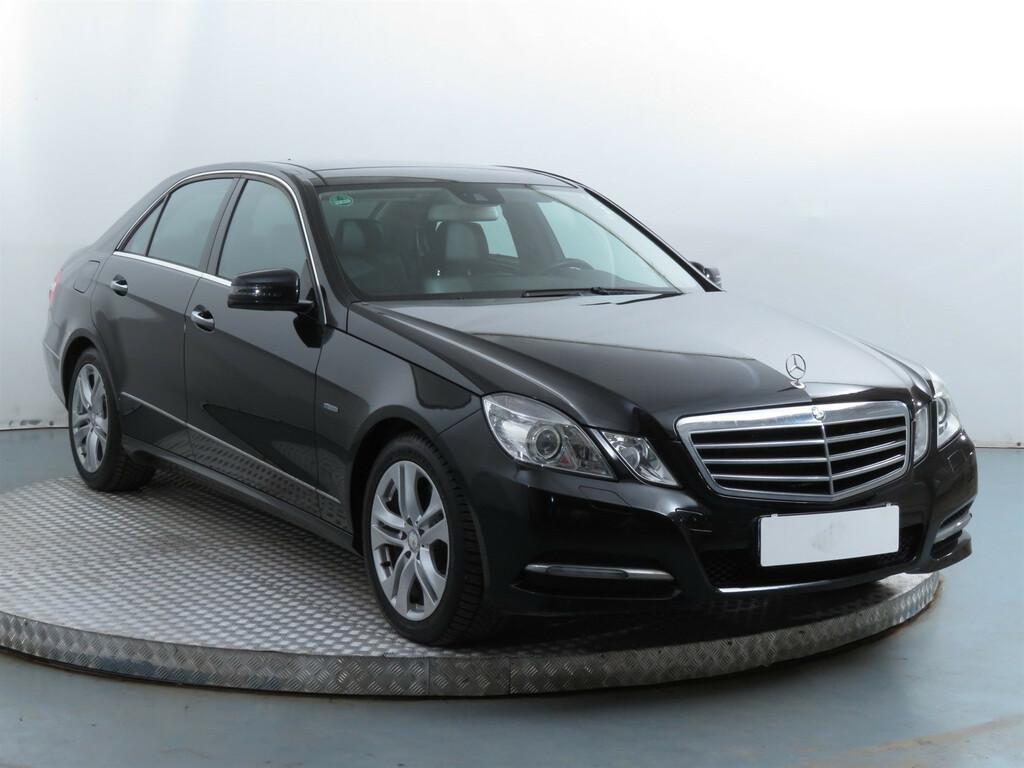 Mercedes E Avantgarde E 300 CDI