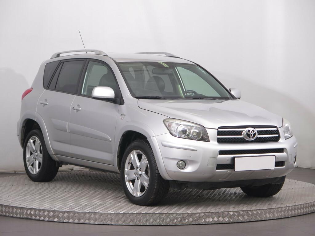 Toyota RAV 4  2.2 D-CAT