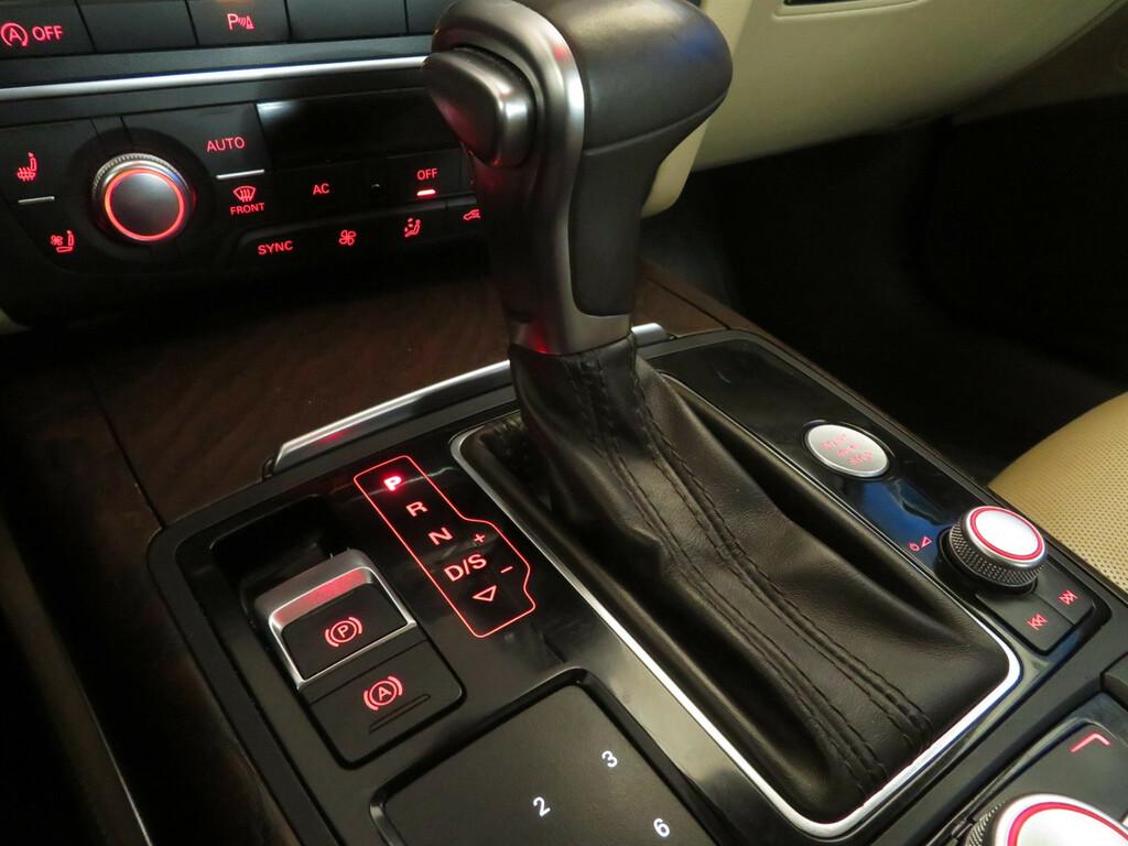 Audi A6  3.0 TFSI
