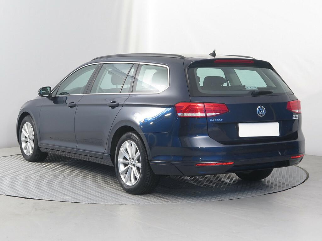 VW Passat Comfortline 2.0 TDI