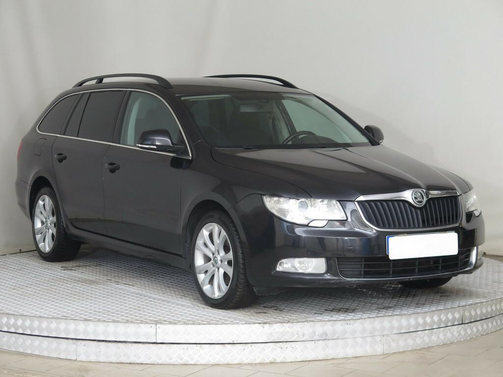 Skoda Superb  2.0 TDI