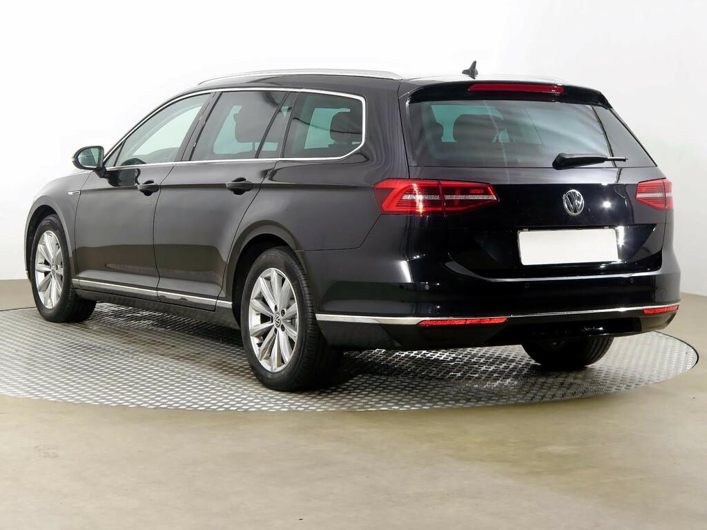 VW Passat Highline 2.0 TDI