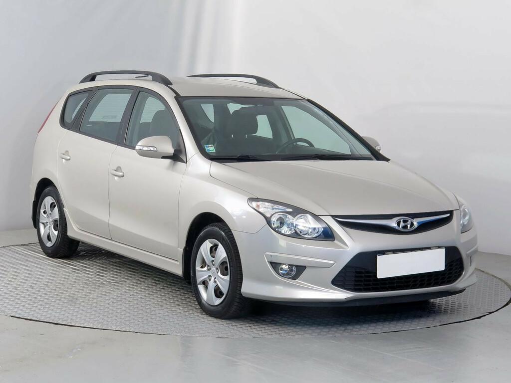 Hyundai i30  1.4 CVVT