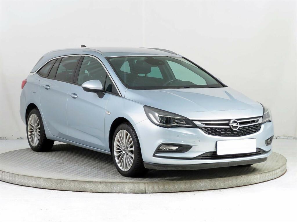 Opel Astra Innovation 1.6 CDTI