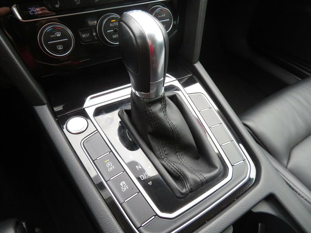 VW Passat Highline 2.0 TDI