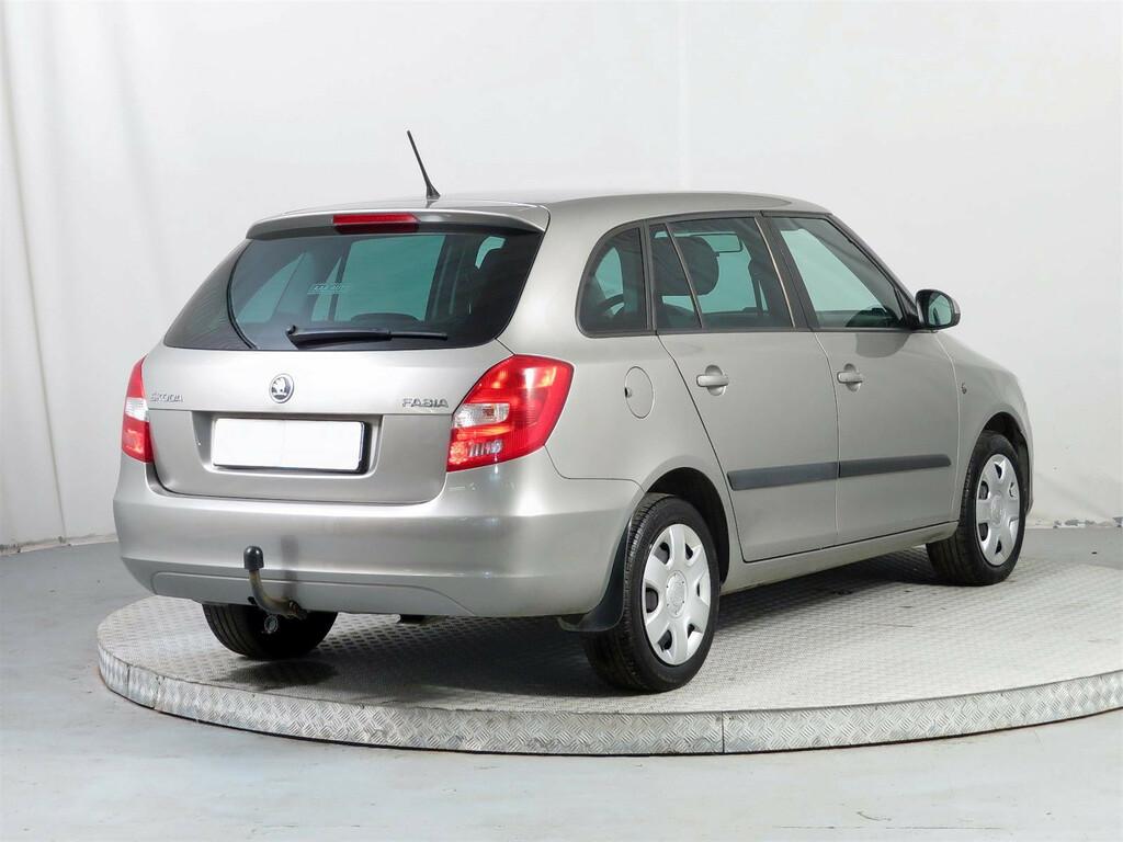Skoda Fabia  1.2 TSI